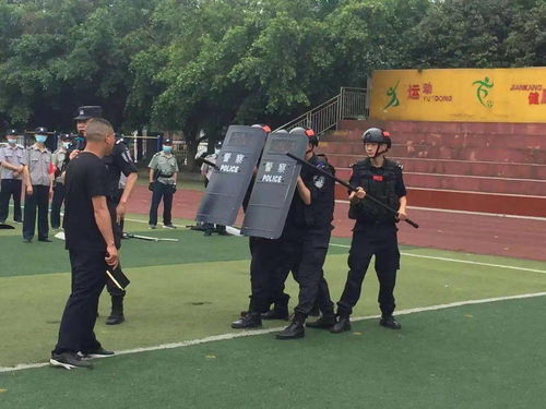 提升校園安保水平 縣教育局與公安局聯(lián)合開展保安應急處置能力培訓